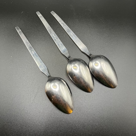 3 Vintage Riviera Stainless “CORDOVA”  replacement spoons - Flatware -Japan - Picture 4 of 6